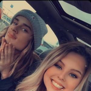 Meet your Posher, Zach